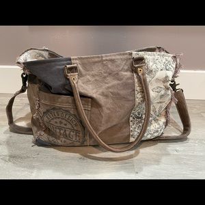Myra Weekender Bag